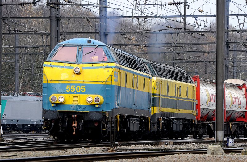 Letzte Einstze der 55er im Grenzgebiet zwischen Montzen und Aachen. Hier 5505 am 09.12.2008 in Montzen (B).