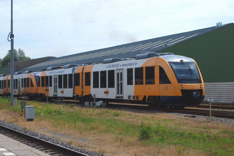 Lint 40 von Syntus abgesteld am Bahnhof Winterswijk am 21/07/09.