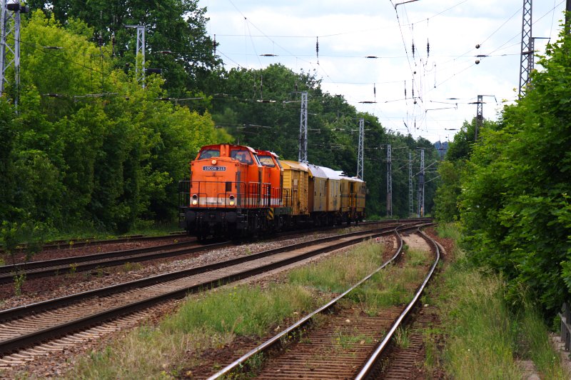 LOCON 215 und LOCON 211 mit Bauzug (Saarmund, 01.06.2009).