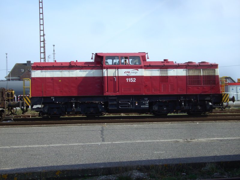 Lok 1152 der CFL Cargo wartet am 06.04.09 in Westerland/Sylt.