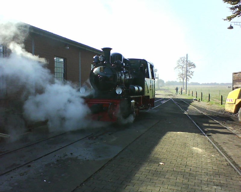 Lok 20 der Selfkantbahn im Bahngelnde vom Bahnhof Schierwaldenrath 
am Samstag den 26 September 2009.