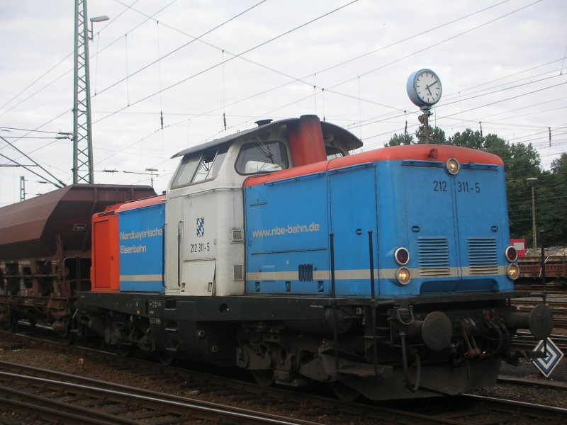 Lok 212-311-5 im Gterbahnhof Bielefeld-Brackwede