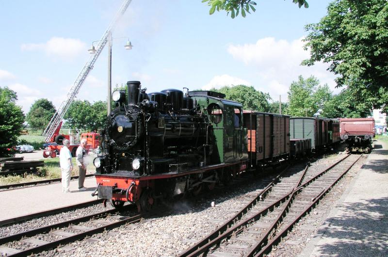 Lok 5  Regenwalde  verlst am 9-6-2003 Schierwaldenrath