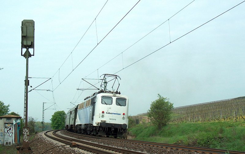 Lokomotion 139 312-3 als Schublok mit dem DPE 92682 von Stuttgart Hbf nach Ulmen, bei Erbach (Rheingau); 26.04.2008