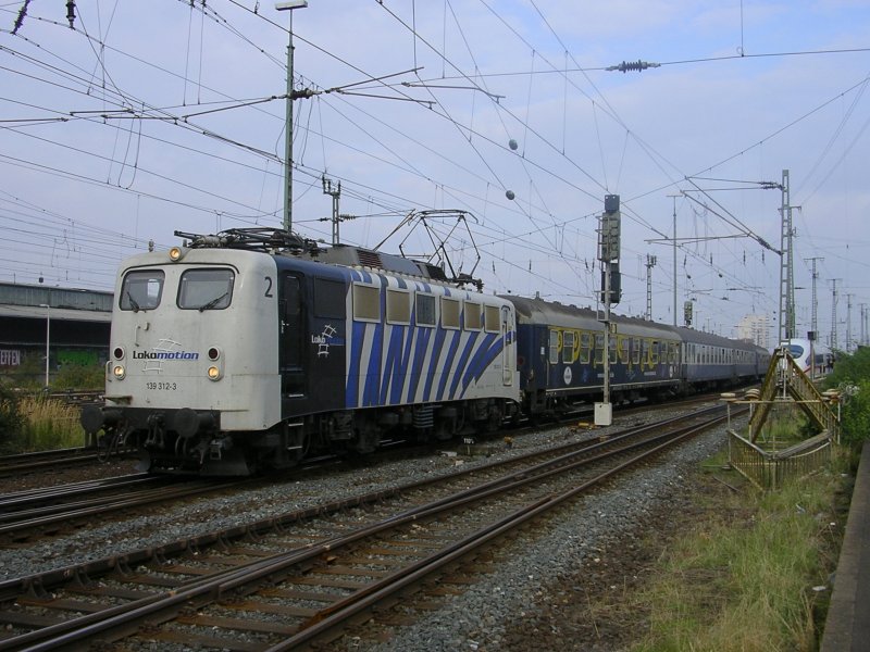 Lokomotion 139 312-3 mit SDZ 92651 vom Eurostrand Fintel nach Kln Hbf.,Ausfahrt im Dortmunder Hbf.(21.09.2008)