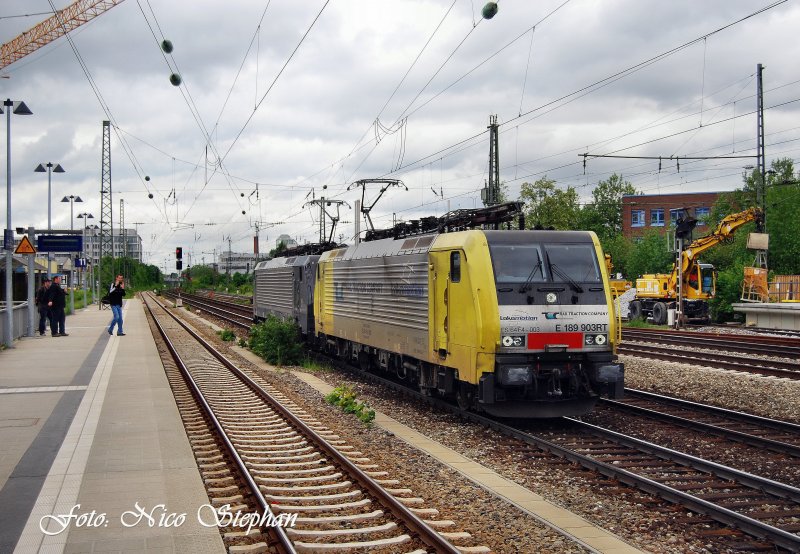 Lokomotion-Doppel E189 903 + 910 passieren den Mnchner Heimeranplatz in Richtung Ostbahnhof (Bahnbildertreffen 16.05.09)