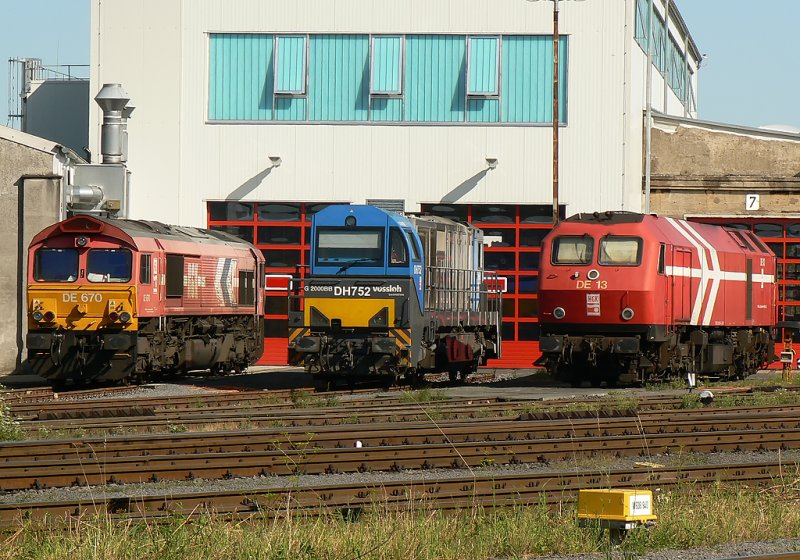 Lokparade in Brhl ! DE670 (Class 66), DH752 (Vossloh/MaK G2000) und DE13 (BR 240/ DE1024) .