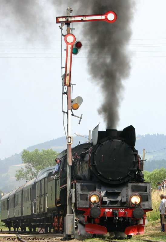 Lokparade: Ol49-100 + 25D49-19 in Rabka-Zaryte am 29.07.2006