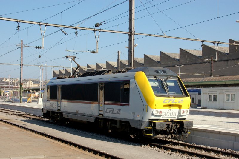 Luxemburger Elok der Serie 3000, hier CFL 3008 gesehen beim Umsetzen in Luxembourg / Luxemburg am 07.10.2007.