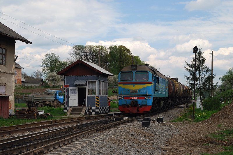 M62 - 1380 mit Kesselzug in Esupil (01.05.2008)