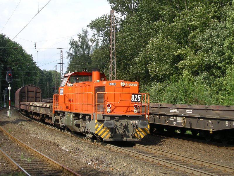 MaK G 1206 BB , RBH 825 (angemietet v.MRCE) mit kurzen GZ nach Bochum Nord.(04.09.2008)