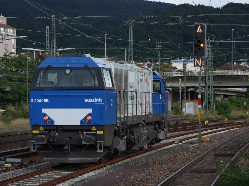 Mak G2000 92 80 1272 001-9D-VL am 05.09.08 bei der Ausfahrt von Heidelberg Hbf