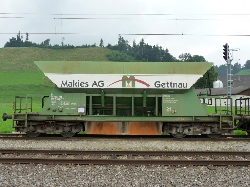 Makies AG - Kieswagen Falls 84 85 667 6 709-3 in Betriebsareal der Maikies AG in Gettnau .. Foto vom 02.08.2008