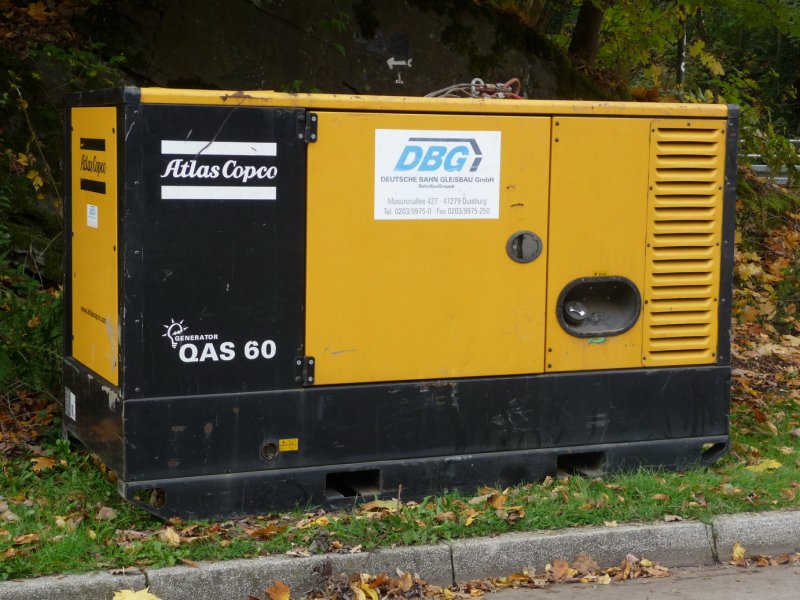 Mal wieder ein Bild aus Nachrodt-Helbecke. Der Stromlieferant fr die Nachtarbeit der DBG. 19.10.09