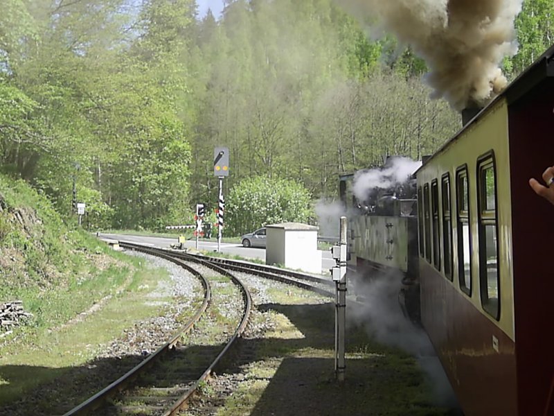 Malletlok 99 5906 fhrt Dampfend aus Mgdesprung in Richtung Sternhaus-Ramberg. 29.04.07