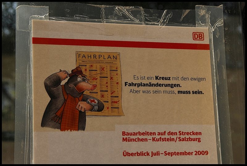 Max Maulwurf informiert die Reisenden ber die Gleisbauarbeiten auf den Strecken Mnchen-Kufstein/Salzburg. (02.08.2009)