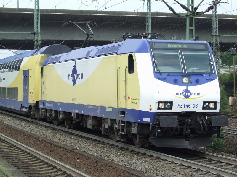 ME 146-03 zieht einen metronom aus HH-Harburg in Richtung Bremen am 06.08.2008.