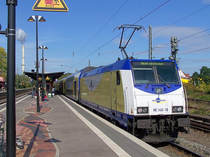 ME-146 18 kam grade mit einem ME aus Hannover hier an und fhrt jetzt in Richtung abstellenlage. Uelzen den 20.09.08