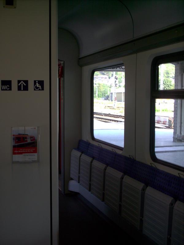 Mehrzweckabteil des Et 425.2. Eberbach,5.8.04