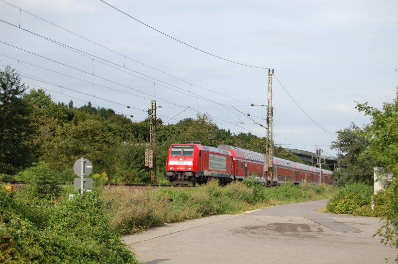 Mein 300. Bild auf bahnbilder.de zeigt 146 201-9 am 31.7.2009 mit einem aus Doppelstockwagen gebildeten Regionalzug auf der Filsbahn. Aufgenommen bei km 25,4.