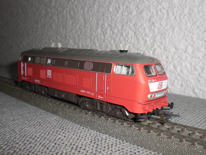 Meine 217 016 von Trix. Ich habe die Lok auf Wechselstrom, digital umgebaut!