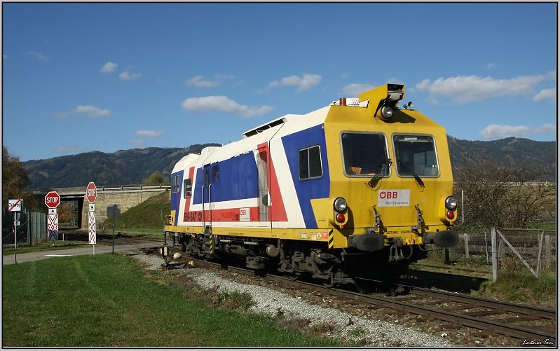 Messzug EM SAT 120 fhrt von Zeltweg nach Fohnsdorf.
Farrach 18.10.2008
