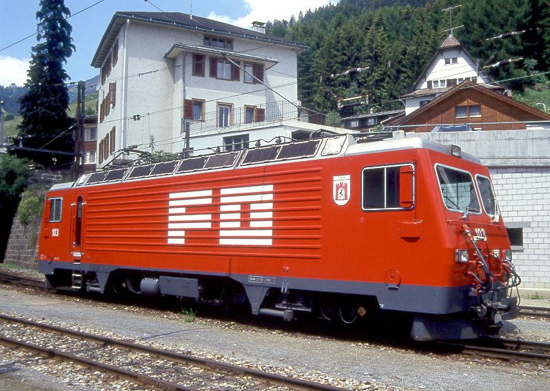 MGB exFO - HGe 4/4II 103 Name: CHUR/MARCUA DA CUERA am 06.06.1993 in DISENTIS - Zahnrad-LOKOMOTIVE - Baujahr 1986 - SLM5292/BBC - 1836 KW - Gewicht 64,00t - LP 14,78m - zulssige Geschwindigkeit 90/Z30 km/h -  Hinweis: noch alte Lackierung
