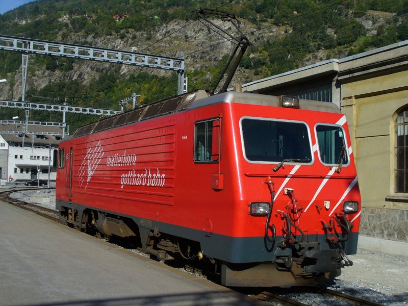 MGB - HGe 4/4 104 bei einer Lokfahrt im MGB Bahnhof von Brig am 20.09.2007
