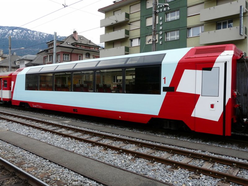 MGB - Panoramawagen 1 Kl.  Api 4032 in Brig am 08.04.2009