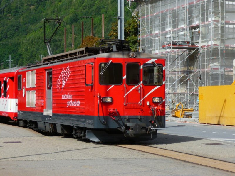 MGB - Zahnradgepcktriebwagen Deh 4/4 92 mit Regio in Brig unterwegs am 11.09.2008