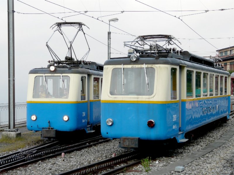 MGN - Beh 2/4 204 neben Beh 207 im Bahnhofsareal von Glion am 24.09.2008
