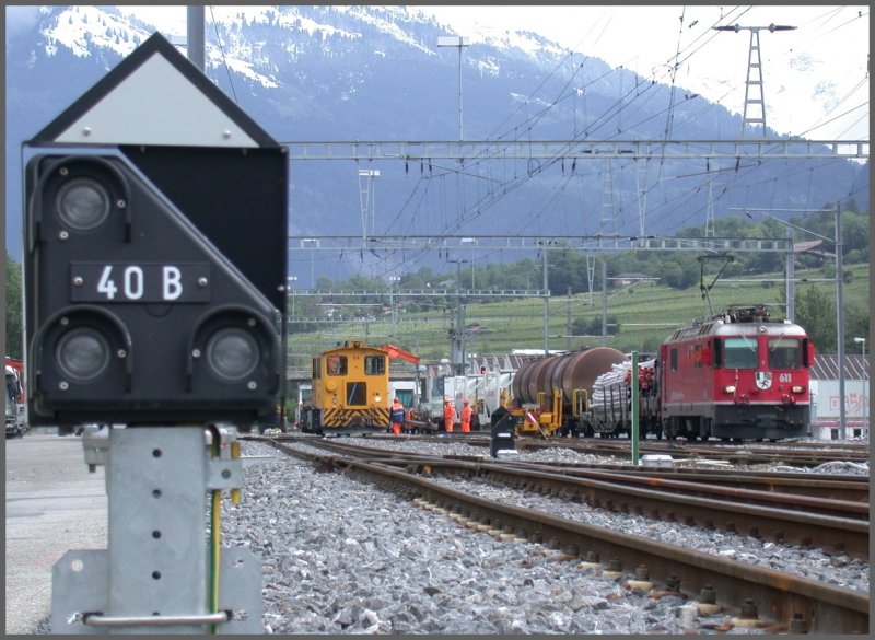 Mit dem Umbau wurde der Bahnhof Untervaz auch mit neuen Zwergsignalen ausgerstet. (30.05.2007)