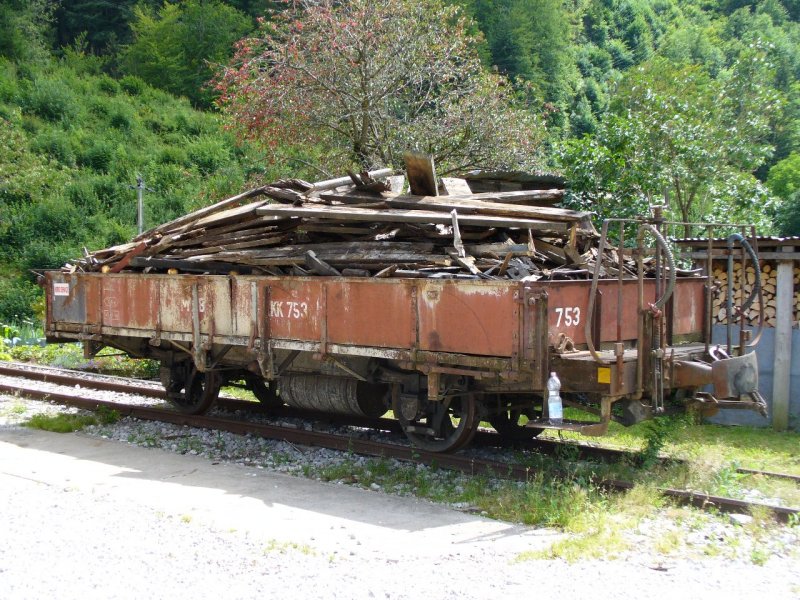 MOB - Beladener Gterwagen KK 753 Abgestellt in Montbovon am 29.07.2007
