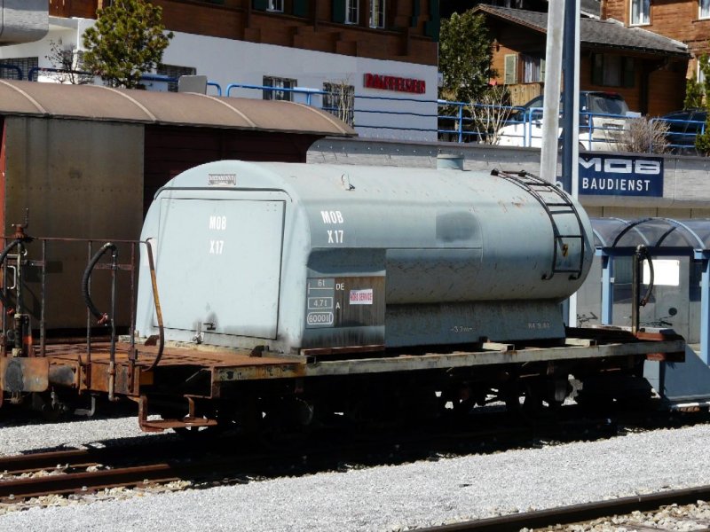 MOB -  Dienstwagen X  17  im Bahnhofsareal von Zweisimmen am 29.03.2008