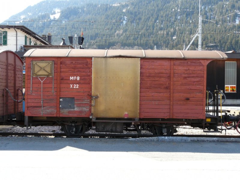 MOB - Dienstwagen X 22 im Bahnhofsareal von Zweisimmen am 29.03.2008
