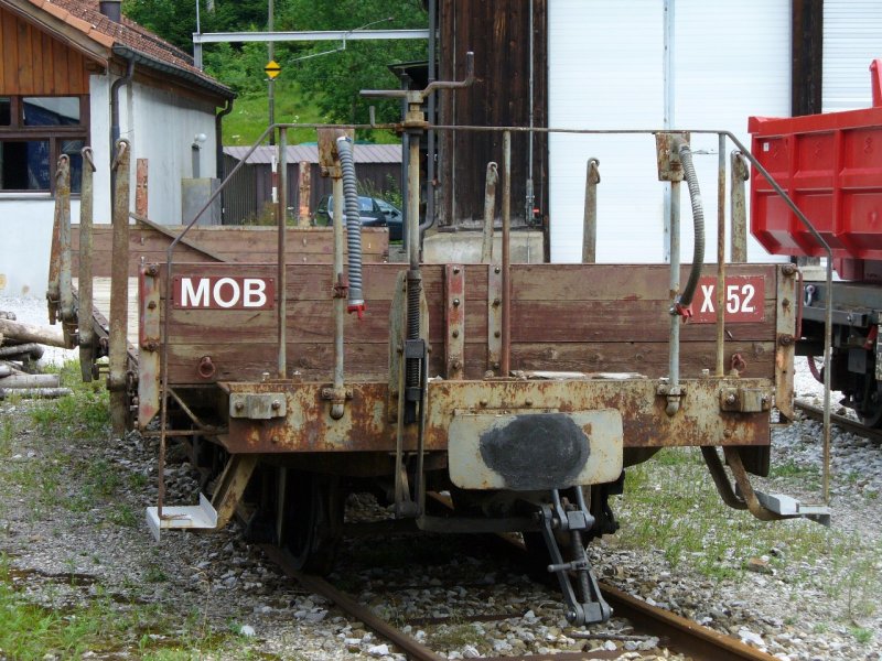 MOB - Dienstwagen X 52  Abgestellt in Montbovon am 29.07.2007