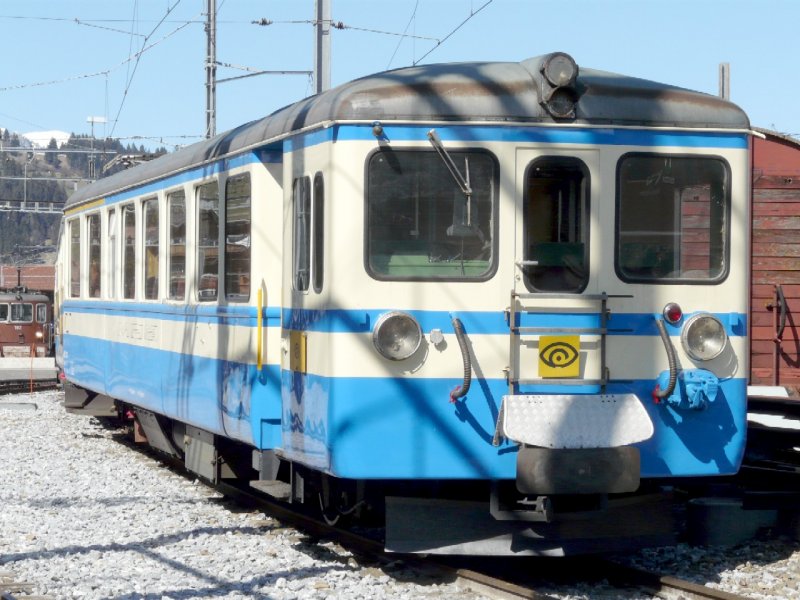 MOB - Steuerwagen ABt 3301 im Bahnhofsareal von Zweisimmen am 29.03.2008