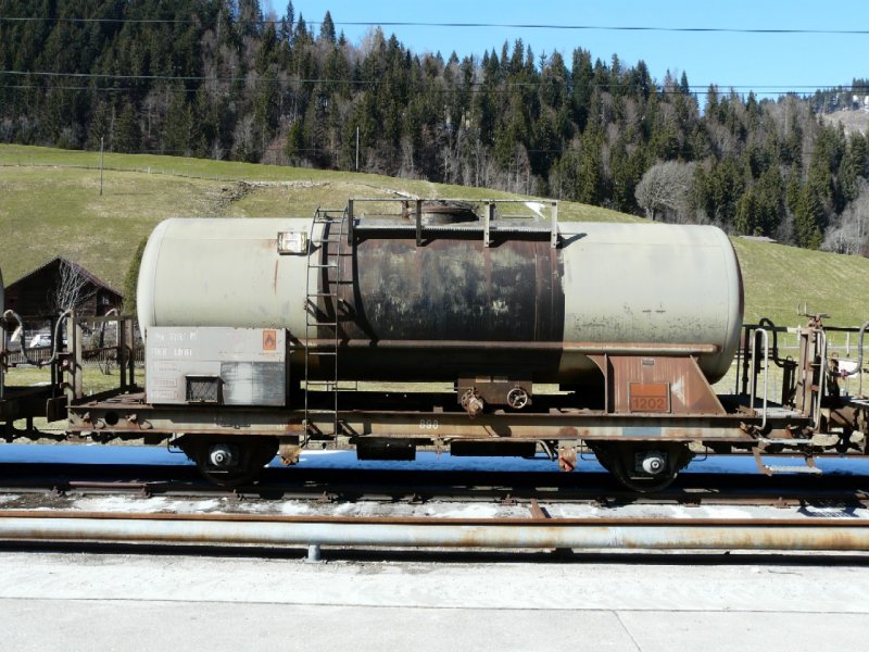 MOB - Zisternenwagen  Uhk 898 Foto vom  29.03.2008