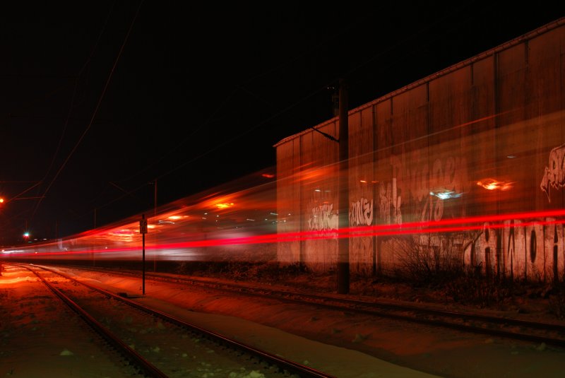 Moderne. RE nach Kiel mit 30 sec. belichtet. 