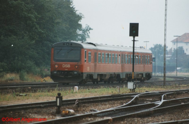 MR 4012 am 16.07.1994 beu der Ausfahrt aus Horsens