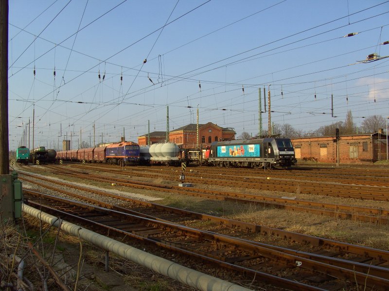 MRCE/HGK 185 565-9 am 01.04.2008 im Bahnhof Guben