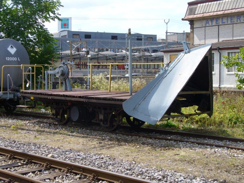 mvr / CEV - Abgestellter Schneepflug im Bahnhof von Vevey am 09.09.2007