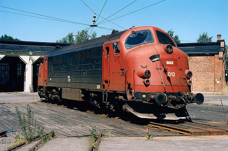 MX 1012 der BSX als  Reinigungslok  eingesetzt, Mjlby 07-1995