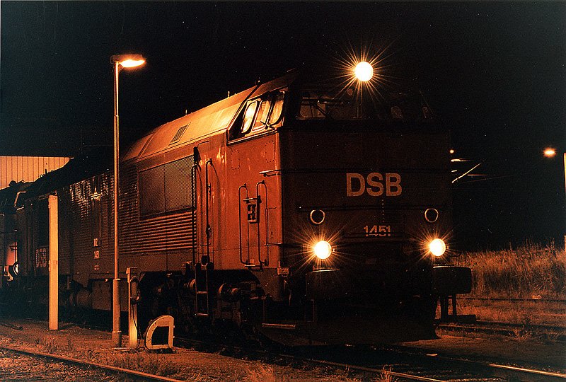 MZ 1451 kommt vom Tageseinsatz zurck, Fredericia 10-2001