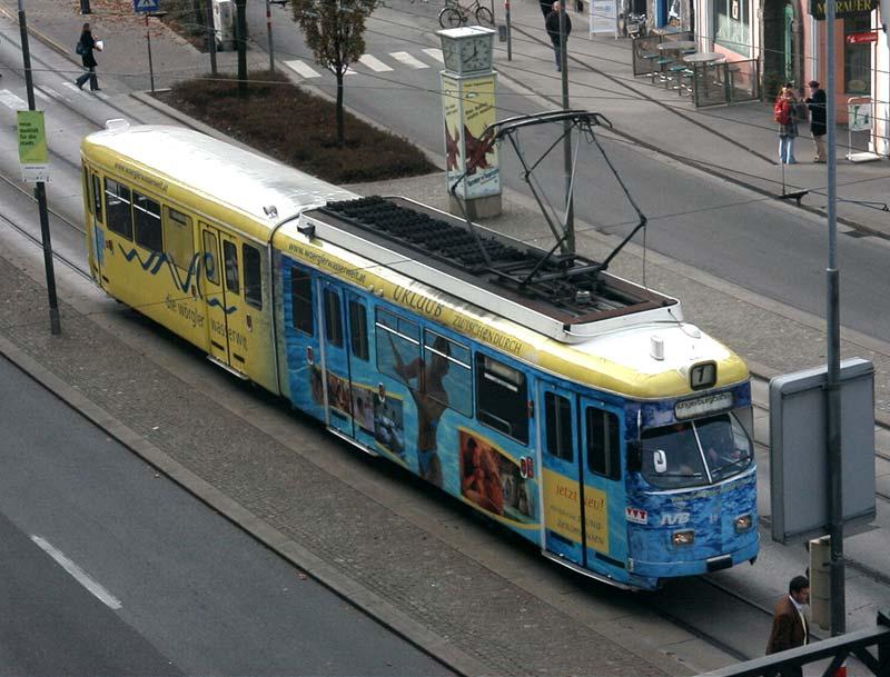 N36 betritt den Marktgraben, um die Altstadt zu umrunden und sich zur Hungerburgbahn zu begeben, 16. November 2004