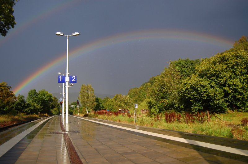 Nach einem heftigem Regenguss sah der Bahnhof Oberkochen an der Brenzbahn so aus - Foto: Sonntag, den 19.08.07.