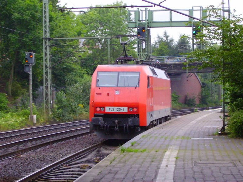 Nachschuss von 152 125-1 in Hamburg-Harburg. 22.08.07