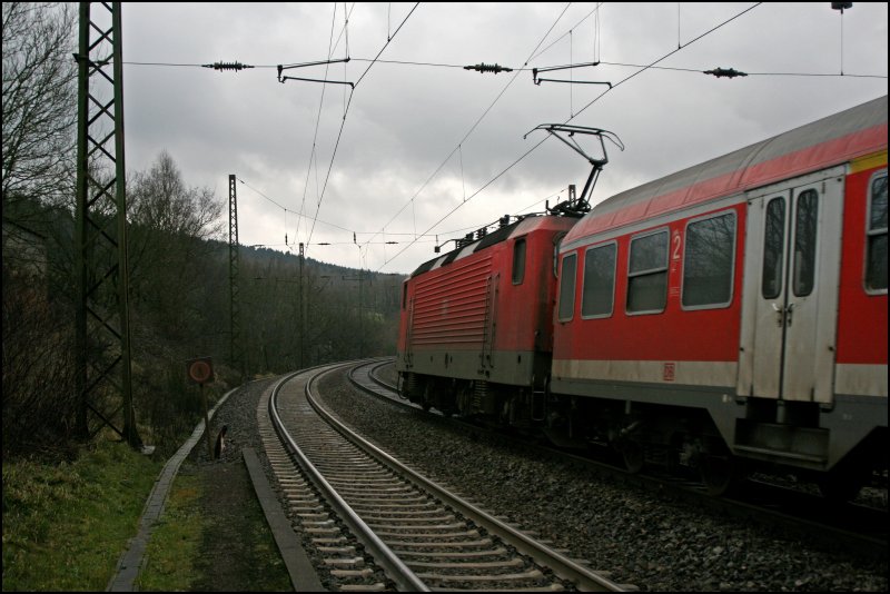 Nachschuss auf die 143 167, die hier die RB91 (RB 39159)  RUHR-SIEG-BAHN  nach Siegen bringt. Schade das die Zeiten vorbei sind......