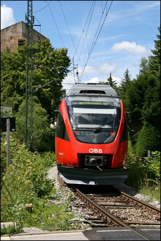 Nachschuss auf den 4024 019 der am 26.06.07 als RB5067 (S3) von Schwarzach St.Veit nach Berchtesgaden Hbf unterwegs ist.