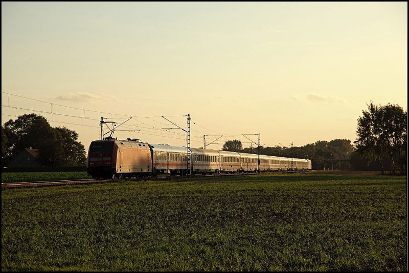 Nachschuss auf den IC 2029, Hamburg-Altona – Nrnberg Hbf, mit der 101 020 am Zugschluss. (08.10.2009)